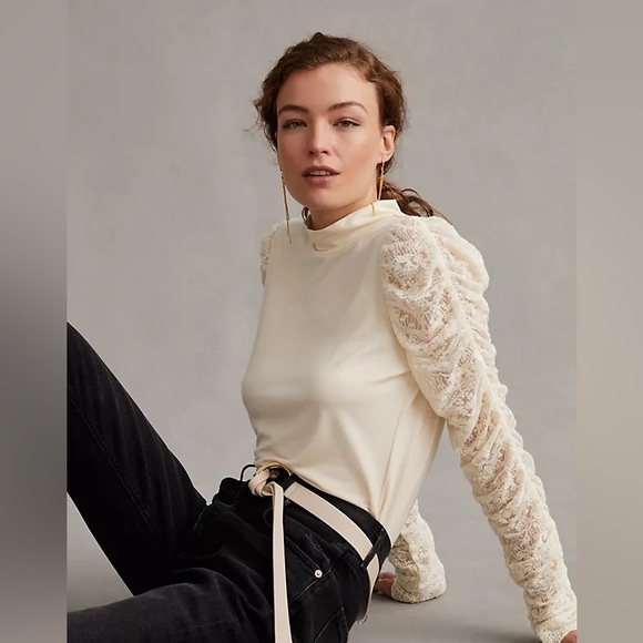 ✨ Anthropologie Ruched-Sleeve Blouse Sz SP - Picture 2 of 6